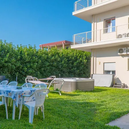 Eclisse House - Close To The Beach Apartment Villaggio San Leonardo