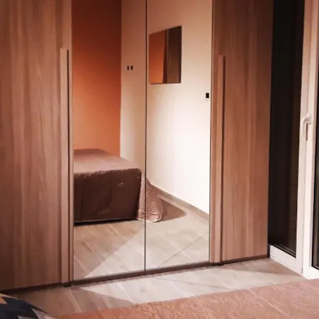 Eclisse House - Close To The Beach Apartment